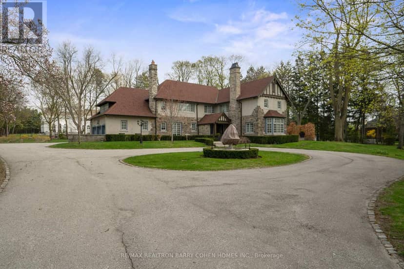 15 Park Lane Circle, Toronto, photo 2