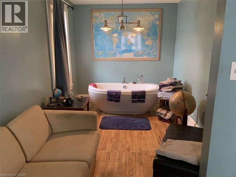 4322 BAMPFIELD Street — photo 17 of 40