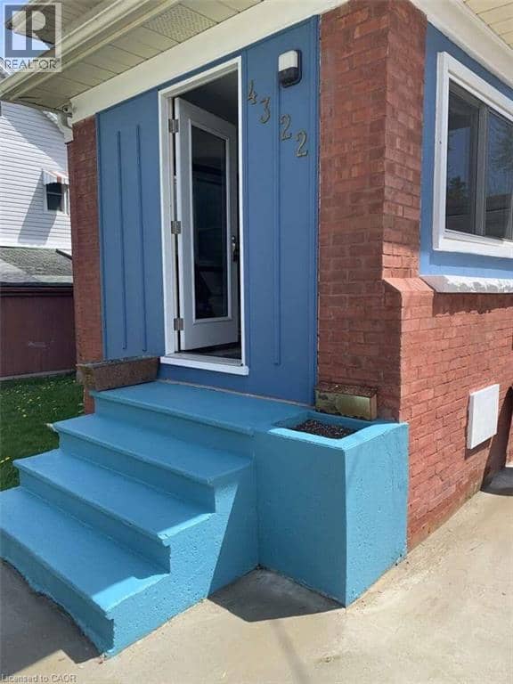 4322 BAMPFIELD Street — photo 5 of 40