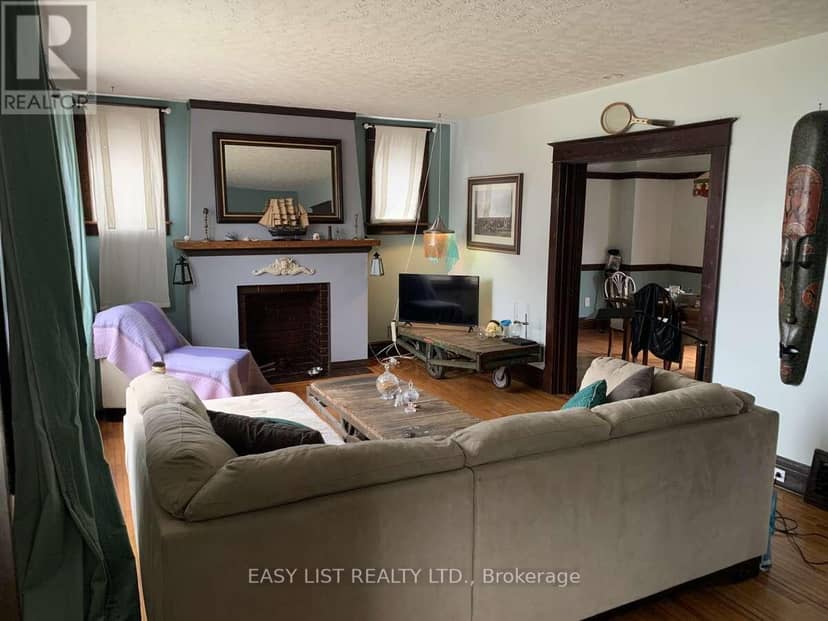 4322 Bampfield Street — photo 9 of 40
