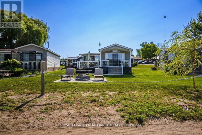 486 Cty Rd 18 - 3 Beachview Lane, Prince Edward County, photo 3