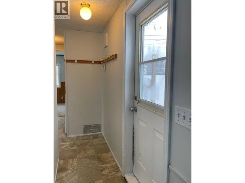5256 42 STREET, Fort Nelson, photo 8