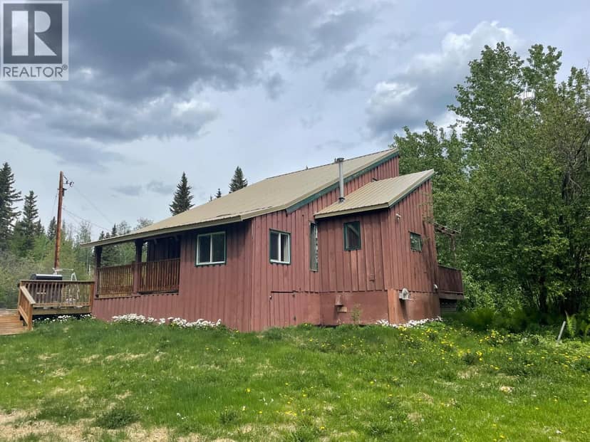72 PIONEER WAY, Fort Nelson, photo 2