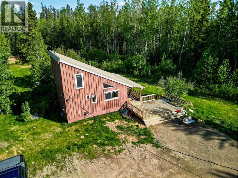 72 PIONEER WAY, Fort Nelson, photo 3