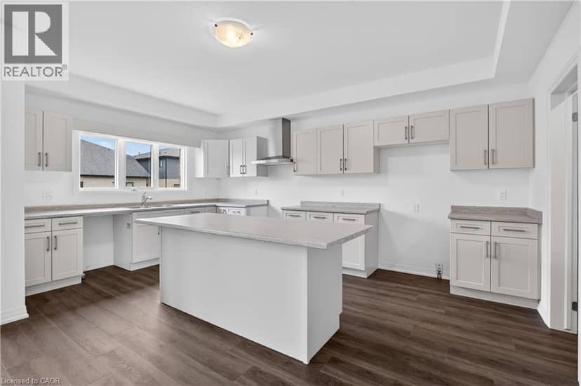 1034 KRAFT Road N — photo 14 of 40