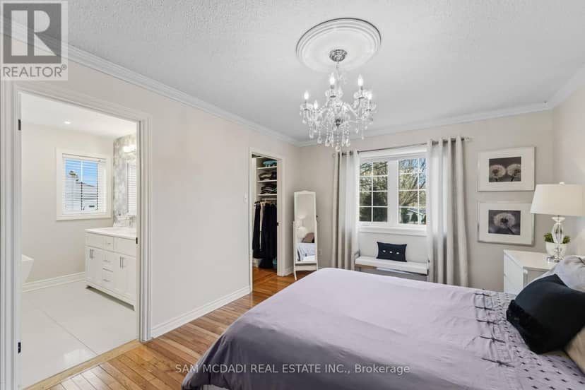 11269 Guelph Line — photo 18 of 40