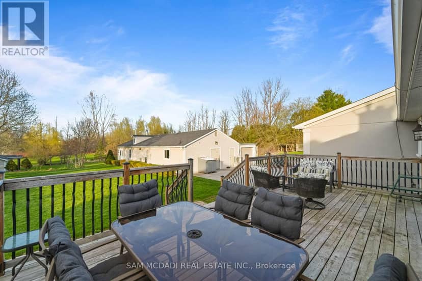 11269 Guelph Line — photo 36 of 40