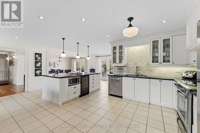 11269 Guelph Line — photo 8 of 40