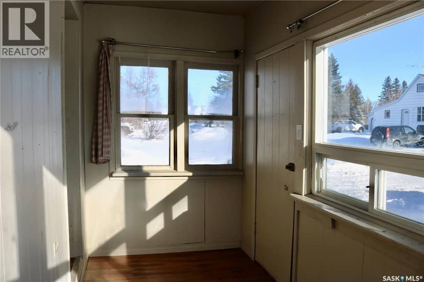 106 Garry STREET — photo 17 of 33