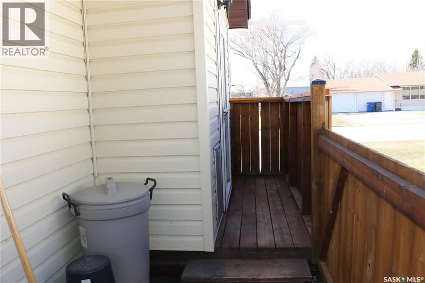105 Garry STREET — photo 33 of 40