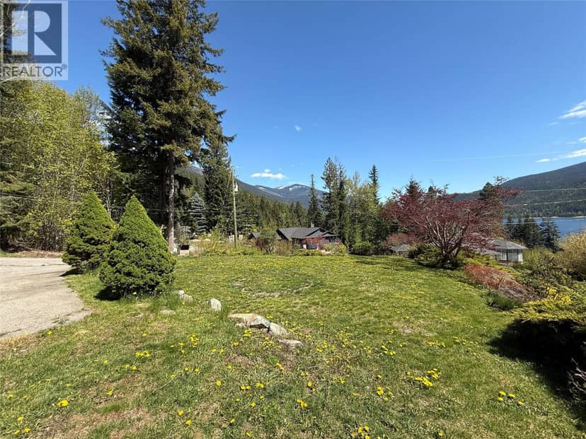 3461 Bodard Road, Nelson, photo 4