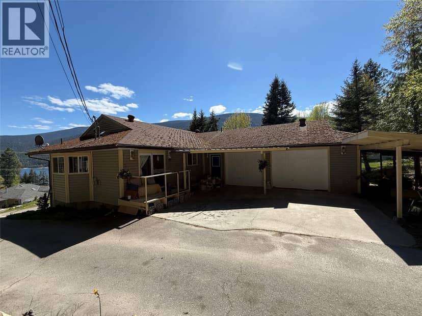 3461 Bodard Road, Nelson, photo 5