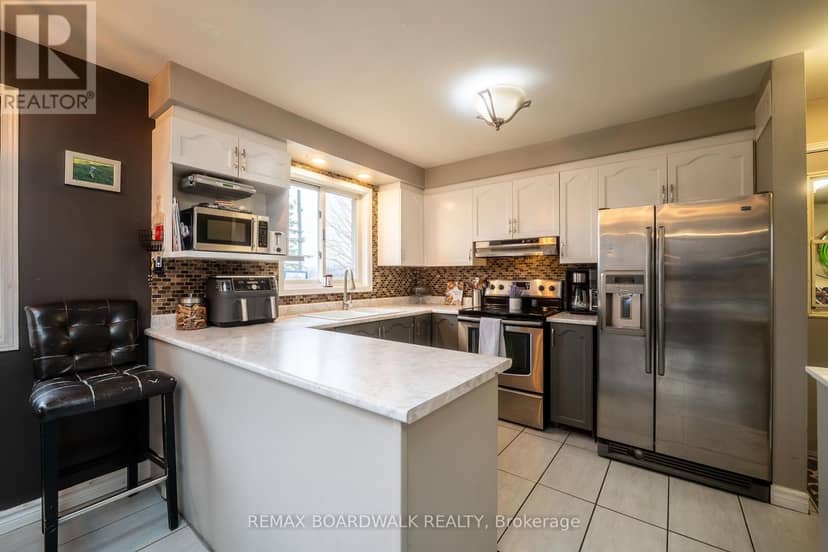 885 Townline Road — photo 20 of 40