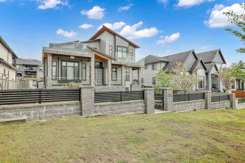 5538 184 STREET, Surrey, photo 2