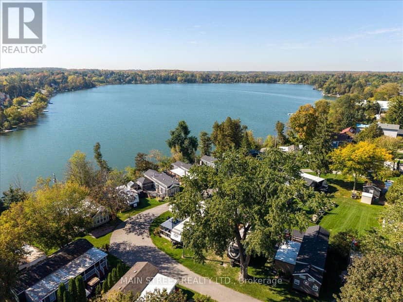 15 Hawaiian Circle, Whitchurch-Stouffville