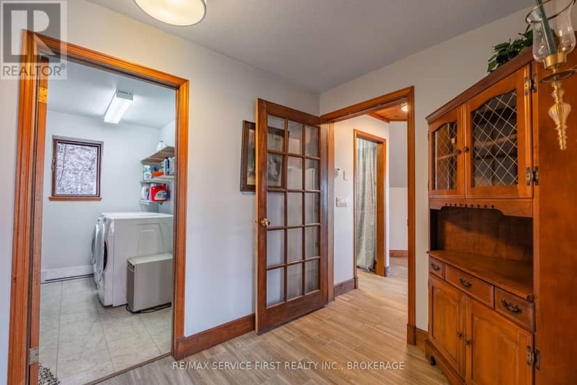13 Pheasant Lane — photo 22 of 40
