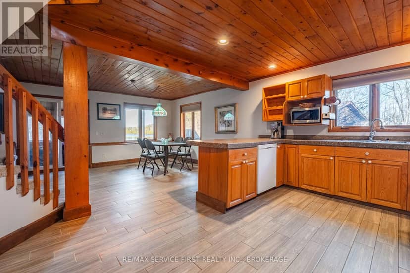 13 Pheasant Lane — photo 28 of 40