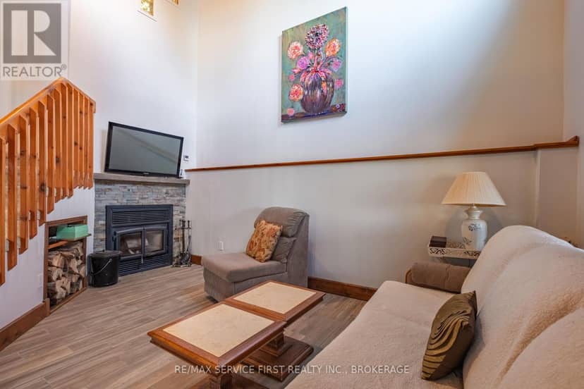 13 Pheasant Lane — photo 35 of 40