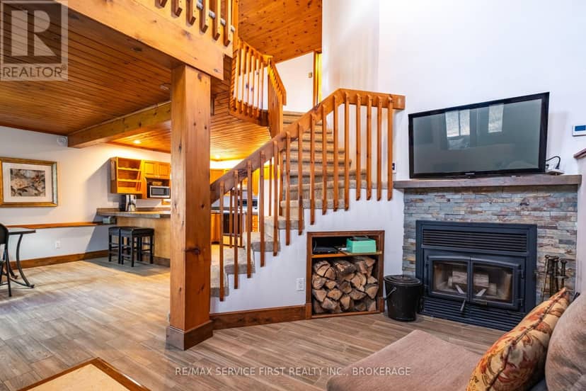 13 Pheasant Lane — photo 36 of 40