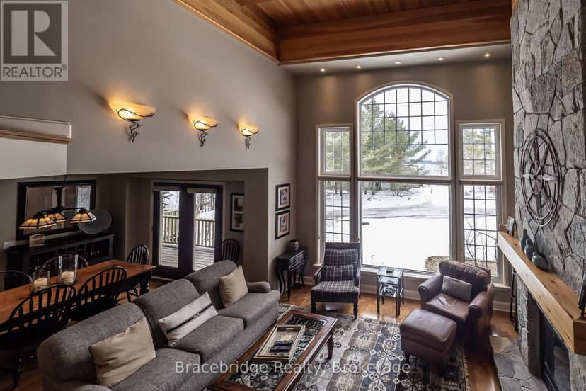 Carling 10 W3 - 3876 Muskoka Rd 118 Highway W — photo 16 of 36