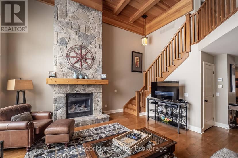 Carling 10 W3 - 3876 Muskoka Rd 118 Highway W, Muskoka Lakes, photo 6