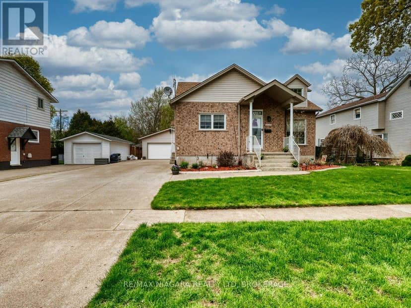 8110 Lamont Avenue — photo 2 of 40