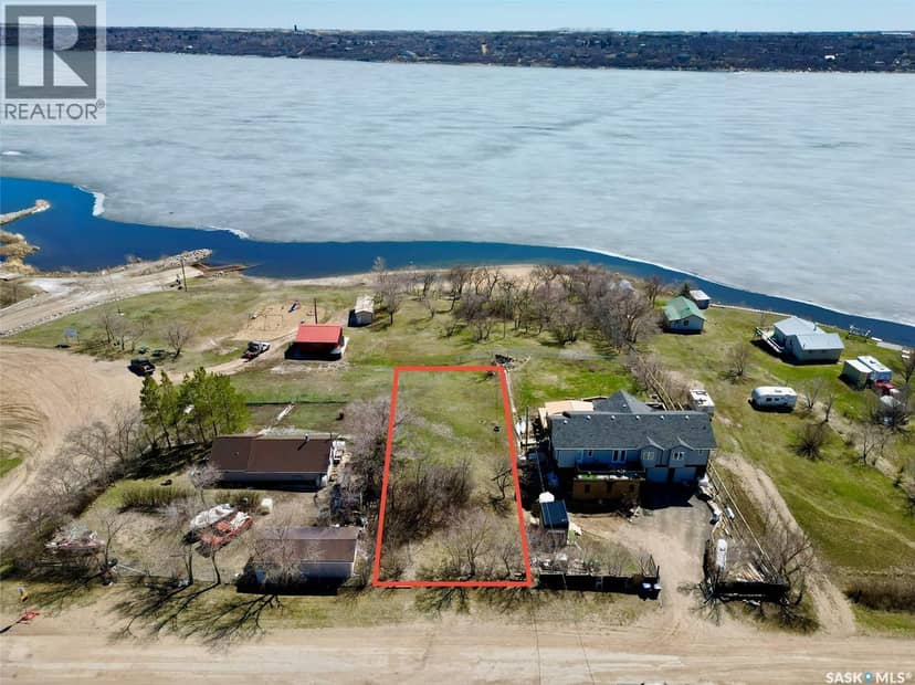 1300 Willow AVENUE, Saskatchewan Beach
