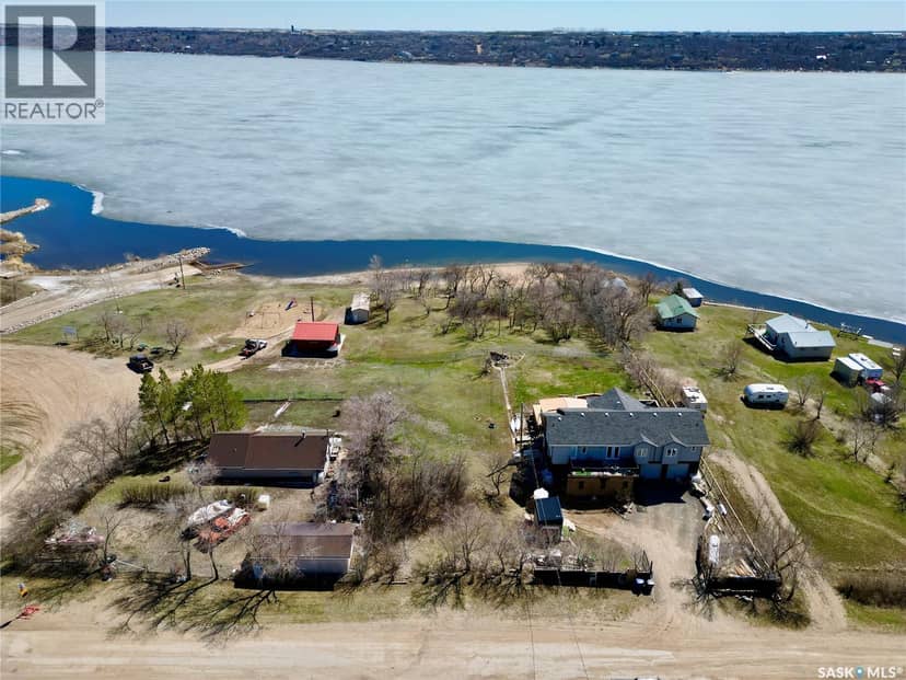 1300 Willow AVENUE, Saskatchewan Beach, photo 5