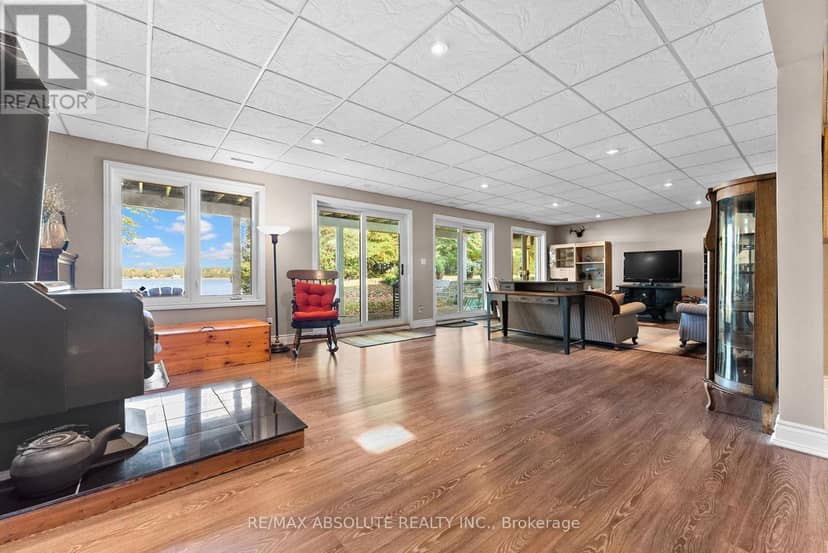 1096 Snye Road — photo 17 of 31