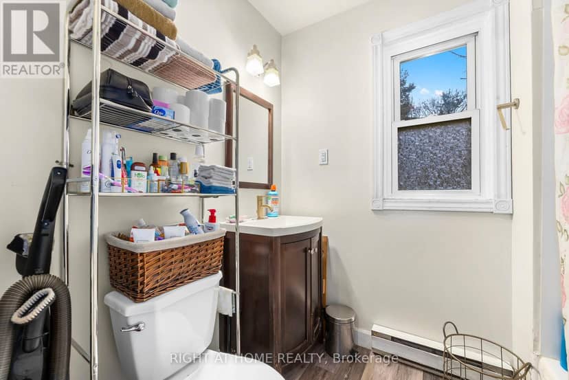 105 Gibson Street — photo 22 of 30