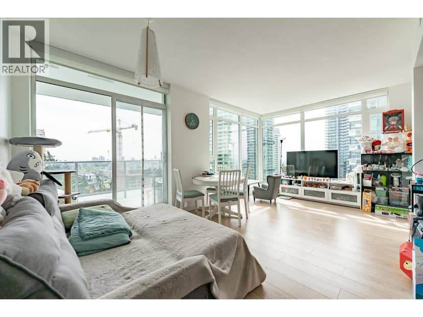 1901 6538 NELSON AVENUE, Burnaby, photo 2