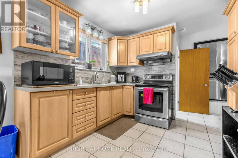 5 Thwaite Avenue — photo 11 of 34