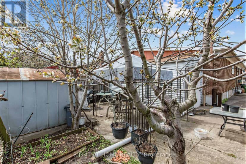 5 Thwaite Avenue — photo 33 of 34