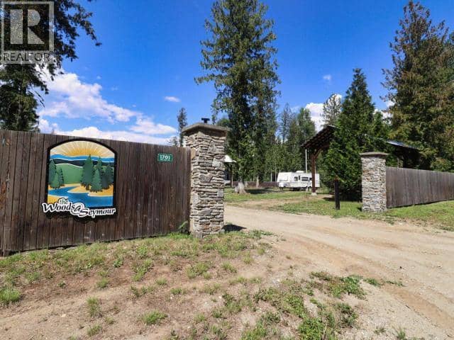 1701 Ireland Road Unit# 8, Seymour Arm