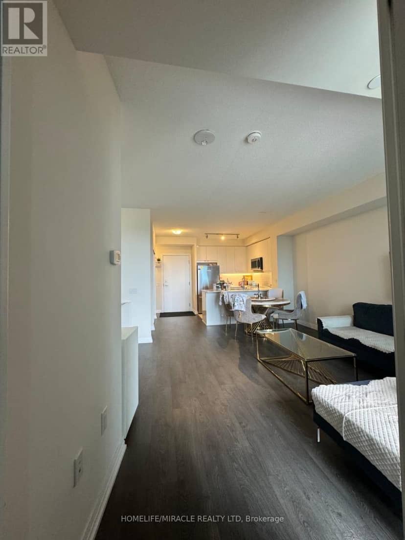 521 - 50 Thomas Riley Road — photo 16 of 17