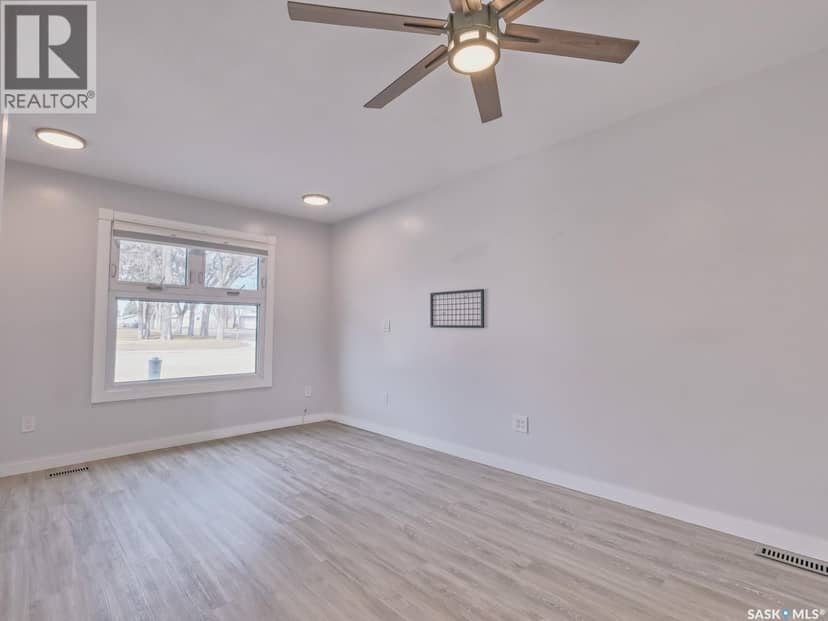 204 2nd AVENUE W, Biggar, photo 6