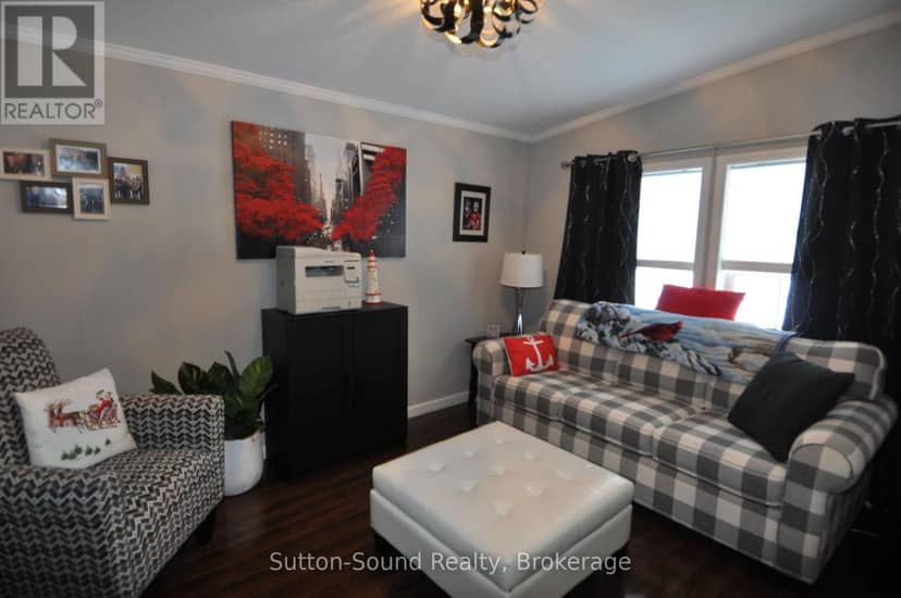 144 Rosewood Drive — photo 17 of 39