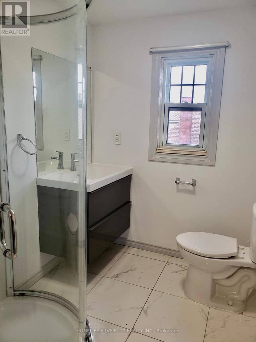 147 Holton Avenue S — photo 13 of 16