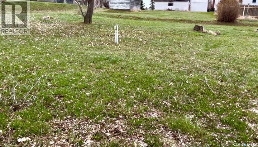 136 Railway AVENUE — photo 22 of 25