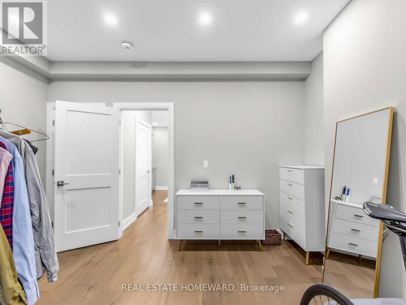 133 Cowan Avenue — photo 25 of 40