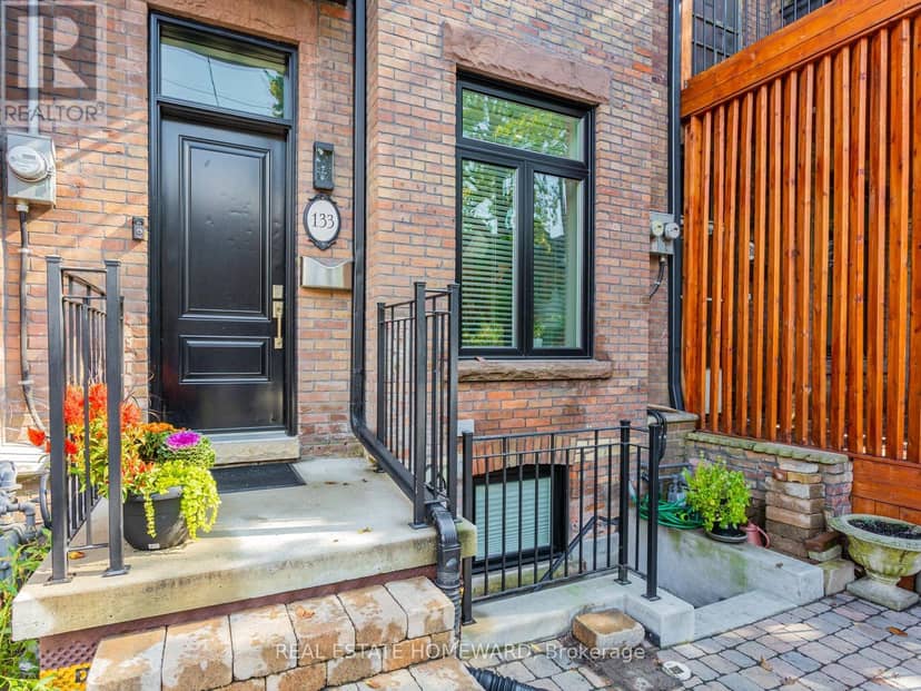 133 Cowan Avenue — photo 4 of 40