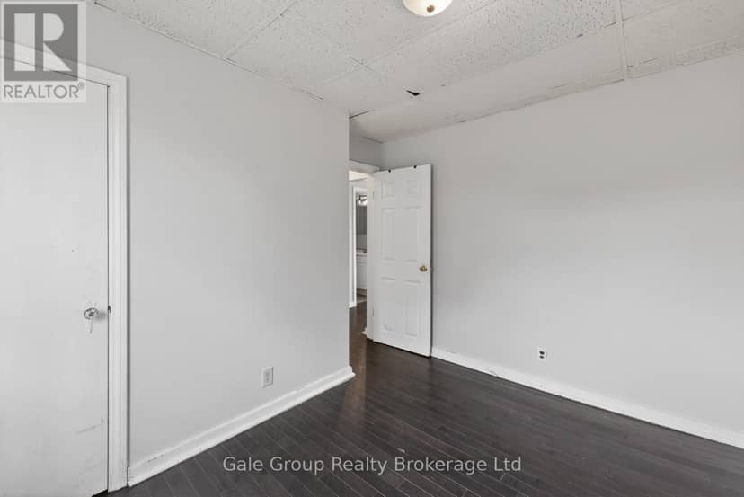 163 Thames Street N — photo 37 of 40