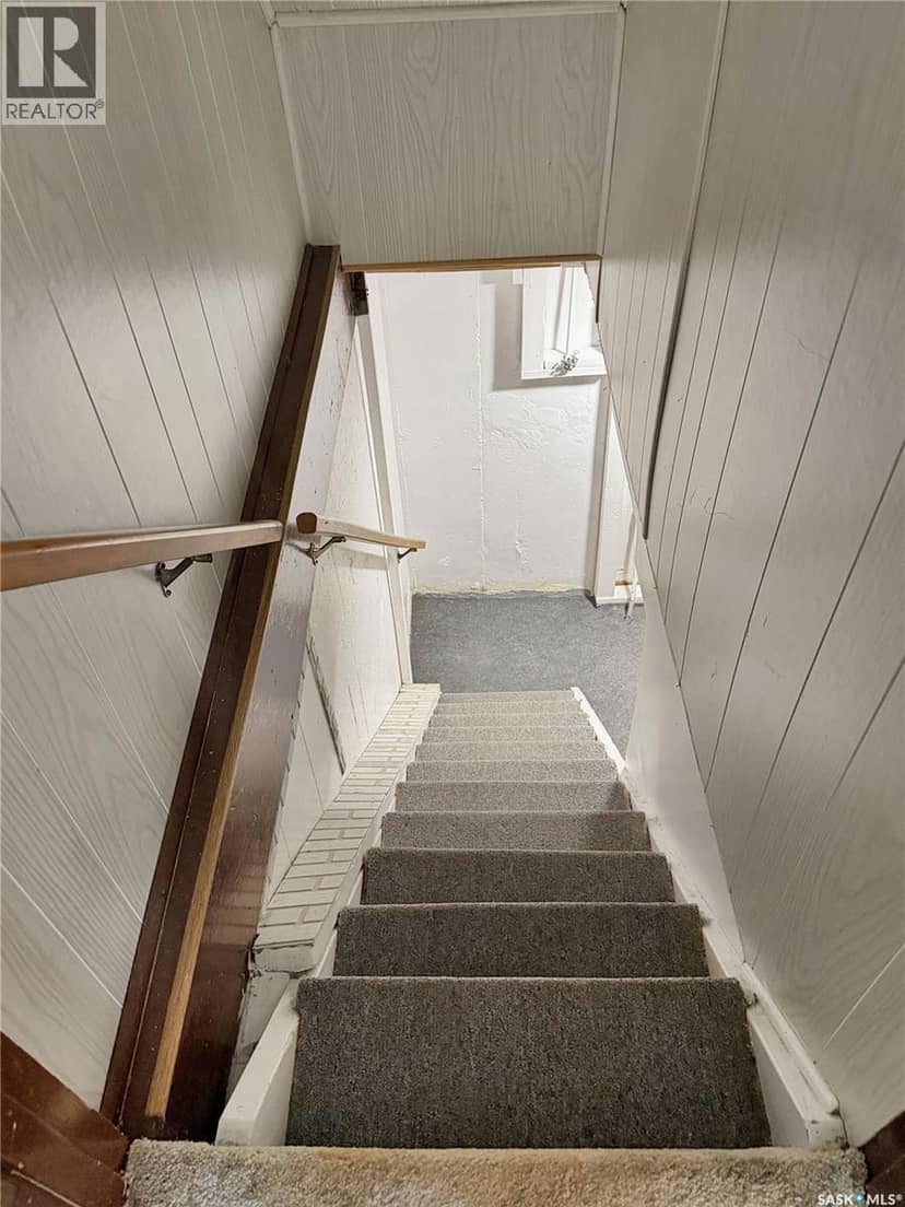 604 Sussex AVENUE — photo 18 of 25