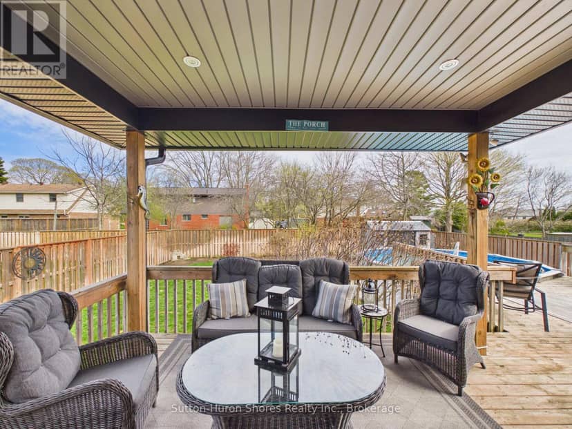 345 Ray Street — photo 21 of 35
