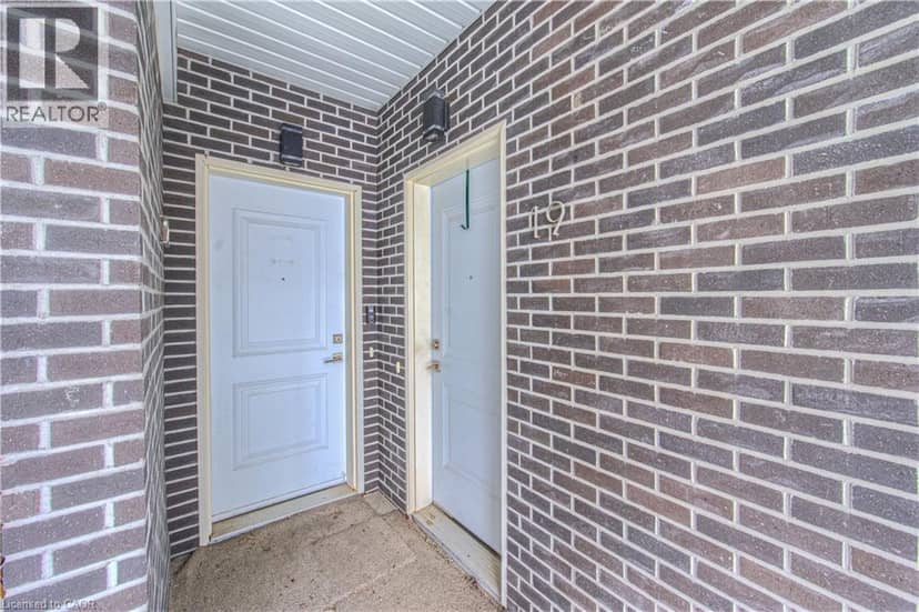 1430 HIGHLAND Road W Unit# 19A — photo 2 of 38
