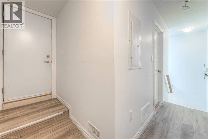 1430 HIGHLAND Road W Unit# 19A — photo 24 of 38