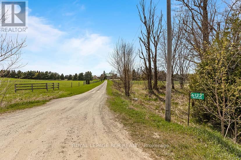 6122 Ninth Line — photo 11 of 40