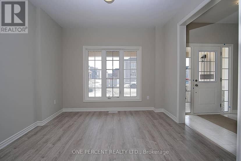 262 Springfield Crescent — photo 4 of 21