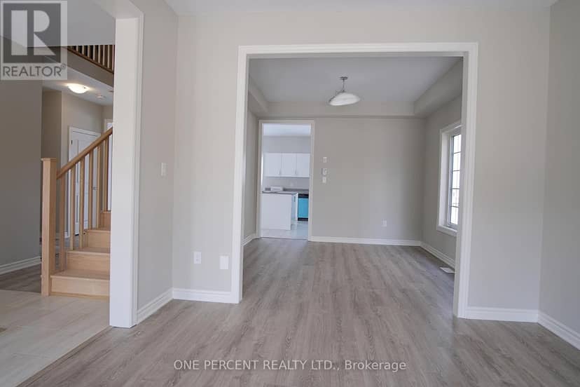 262 Springfield Crescent — photo 5 of 21
