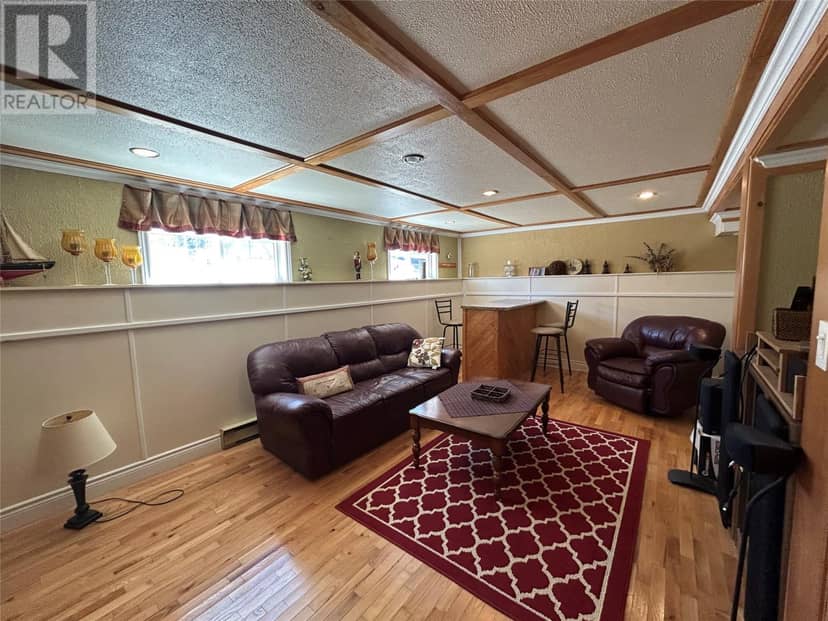 58 Forest Road — photo 31 of 40